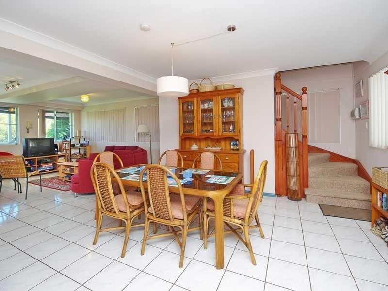 2/4 Lyndel Close, Soldiers Point NSW 2317