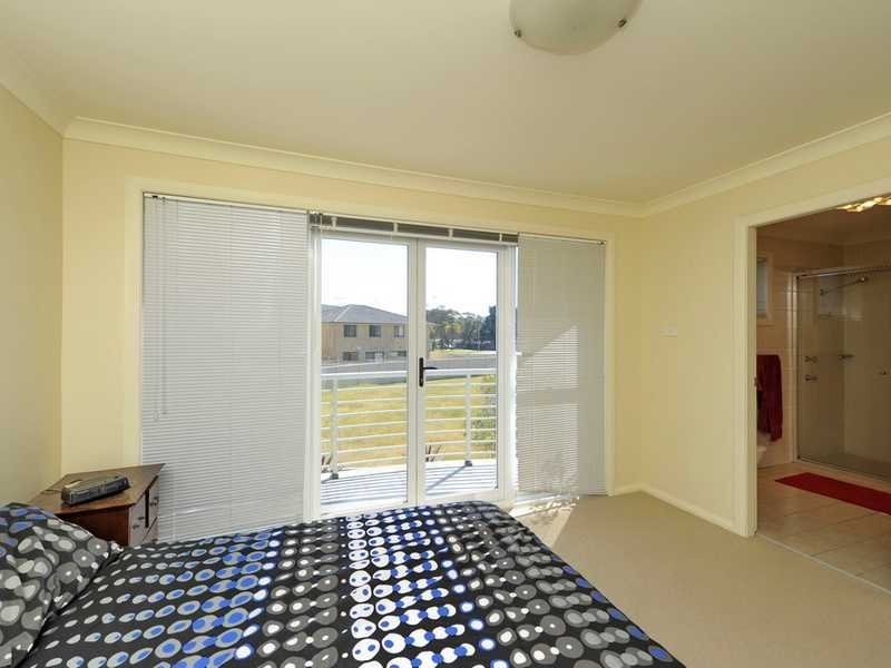 9/8 Ala Moana Way, Fingal Bay NSW 2315