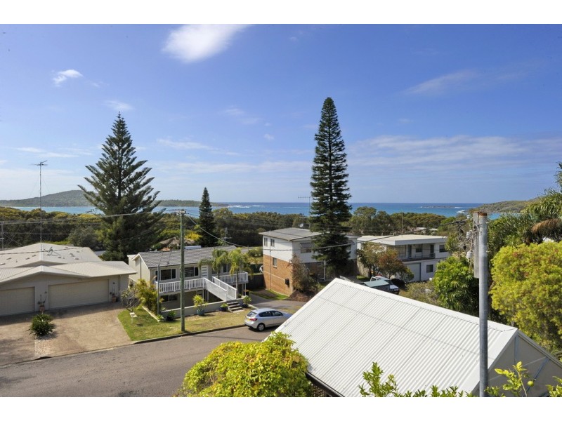 16 Lentara Street, Fingal Bay NSW 2315