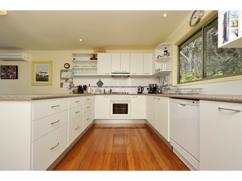 16 Lentara Street, Fingal Bay NSW 2315