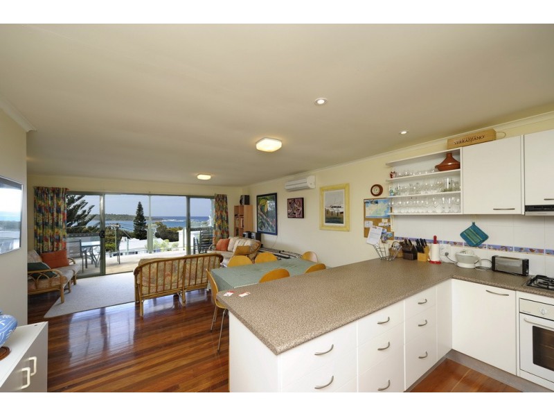 16 Lentara Street, Fingal Bay NSW 2315