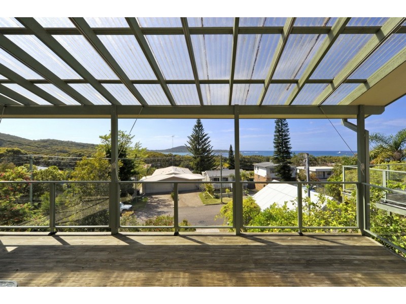 16 Lentara Street, Fingal Bay NSW 2315