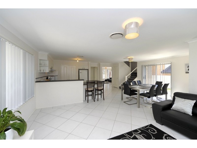 2b Moorooba Crescent, Nelson Bay NSW 2315