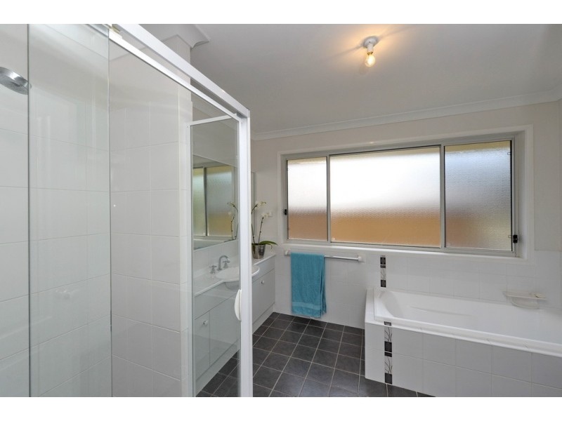 2b Moorooba Crescent, Nelson Bay NSW 2315