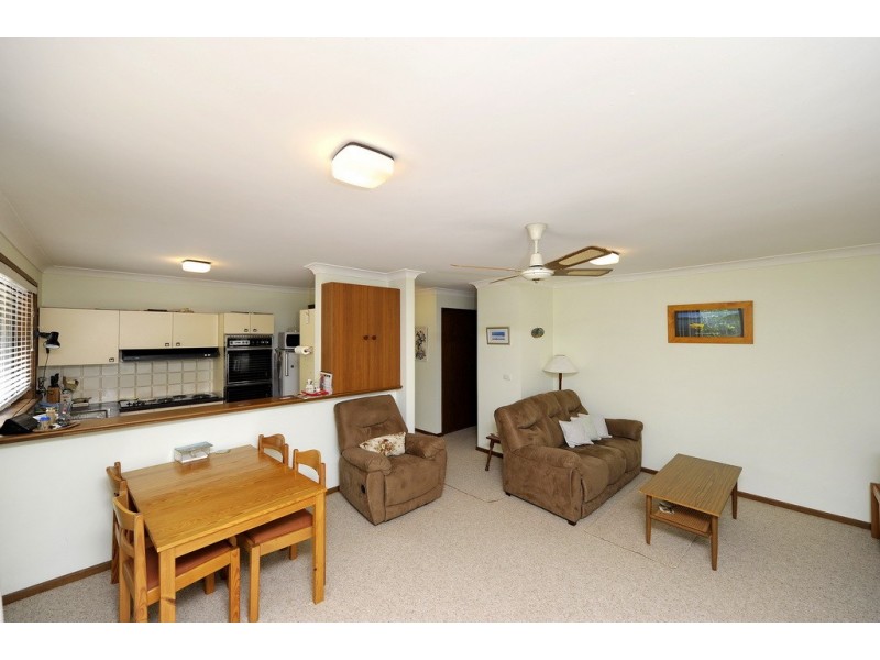 2/11 Verona Road, Shoal Bay NSW 2315