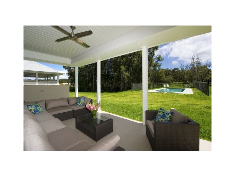 16 Reflections Dr, One Mile NSW 2316