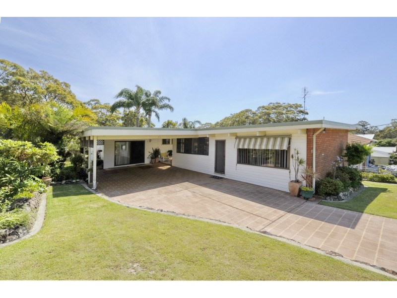 22 Norburn Avenue, Nelson Bay NSW 2315