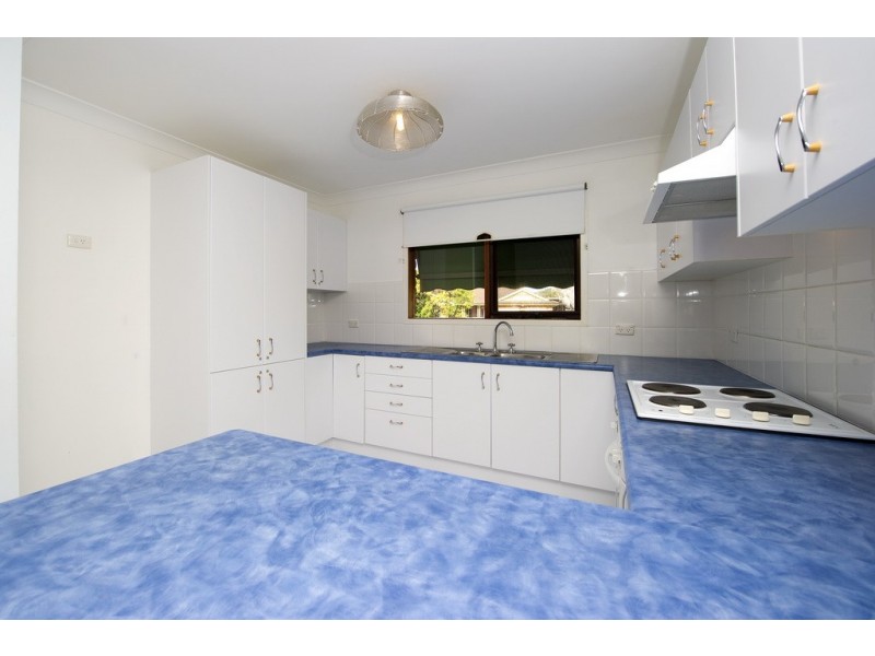 1/4 Shoreline Drive, Fingal Bay NSW 2315
