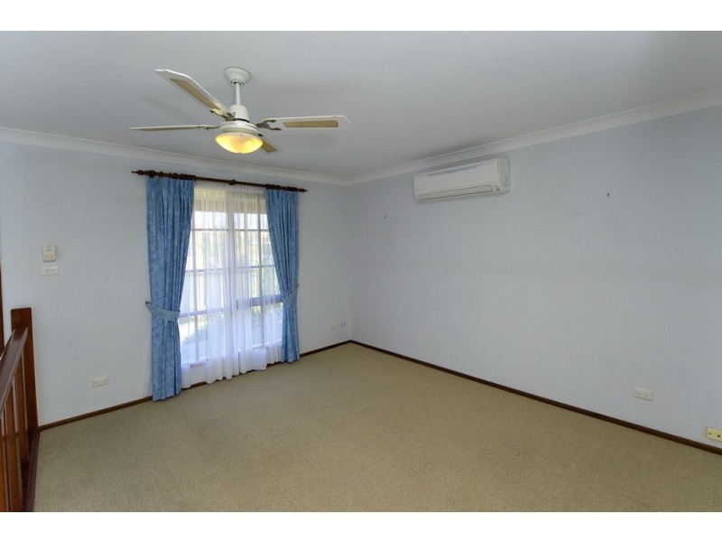 1/4 Shoreline Drive, Fingal Bay NSW 2315
