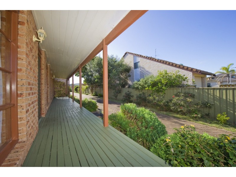1/4 Shoreline Drive, Fingal Bay NSW 2315