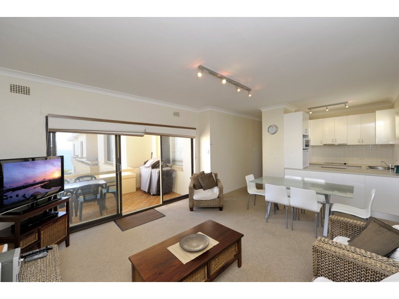 9 47-49 Shoal Bay Road, Shoal Bay NSW 2315