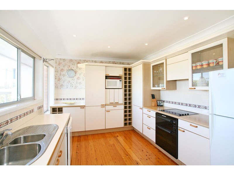 43 Lentara Street, Fingal Bay NSW 2315