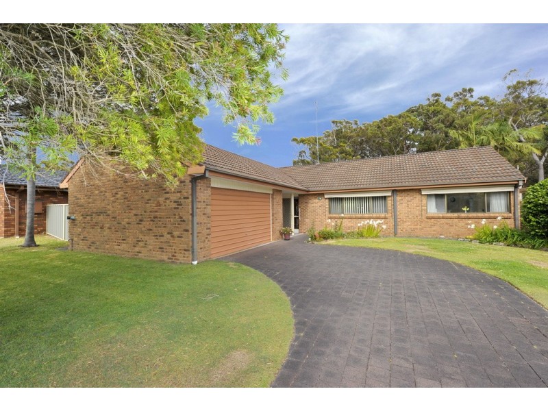 78 Government Road, Shoal Bay NSW 2315