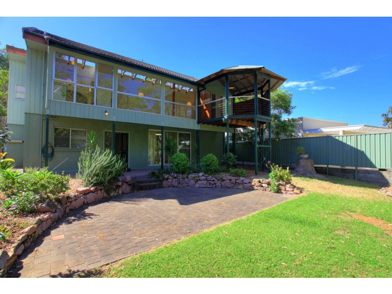 65 Kent Gardens, Soldiers Point NSW 2317