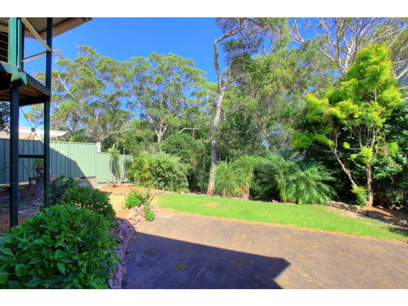 65 Kent Gardens, Soldiers Point NSW 2317