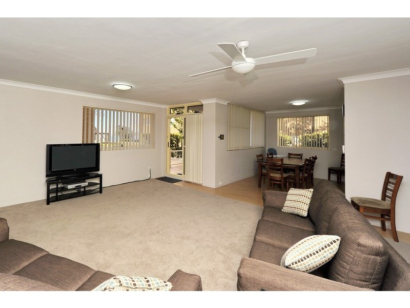 3/13 Shoal Bay Rd, Shoal Bay NSW 2315
