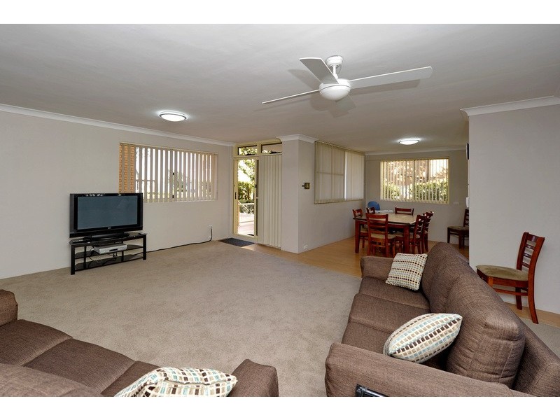 3/13 Shoal Bay Rd, Shoal Bay NSW 2315