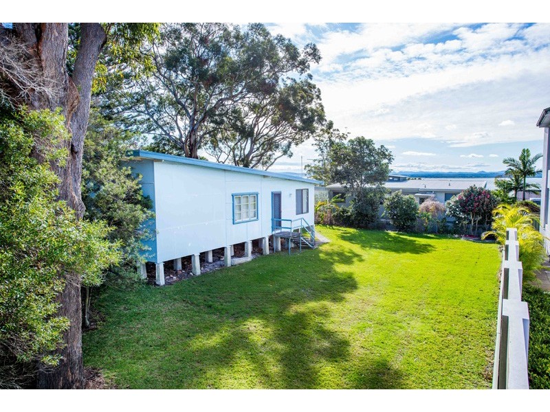100 Government Road, Nelson Bay NSW 2315