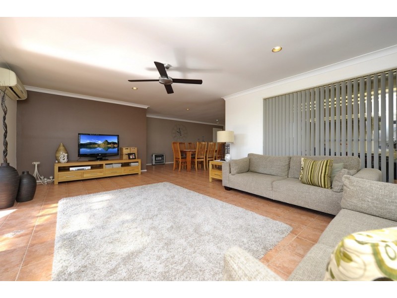 13 Hawkes Way, Boat Harbour NSW 2316