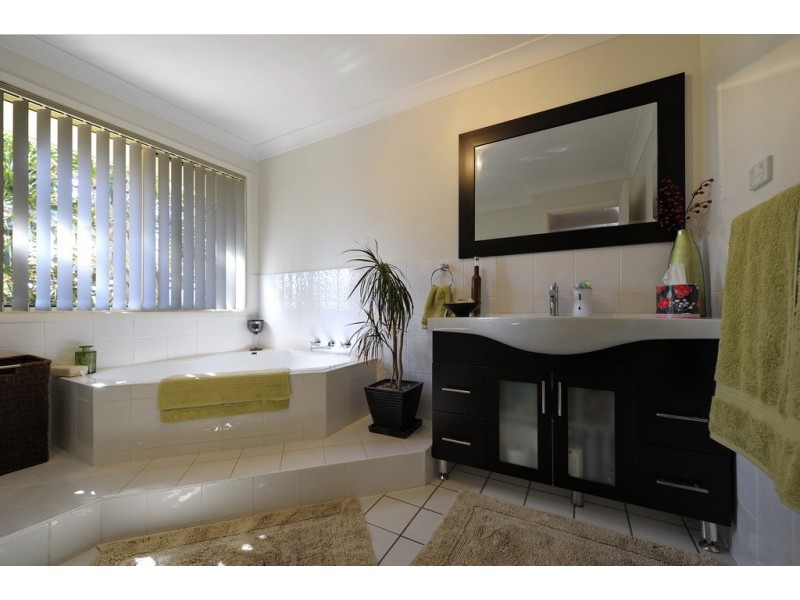 13 Hawkes Way, Boat Harbour NSW 2316