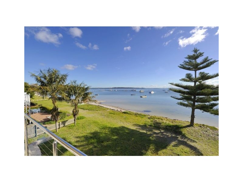 22 Sunset Blvd, Soldiers Point NSW 2317