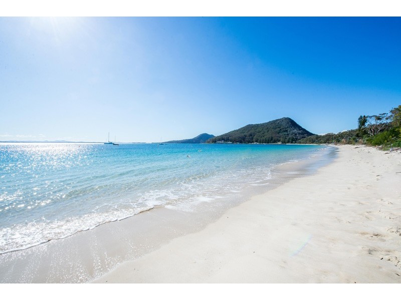 401/2 Messines Street,, Shoal Bay NSW 2315