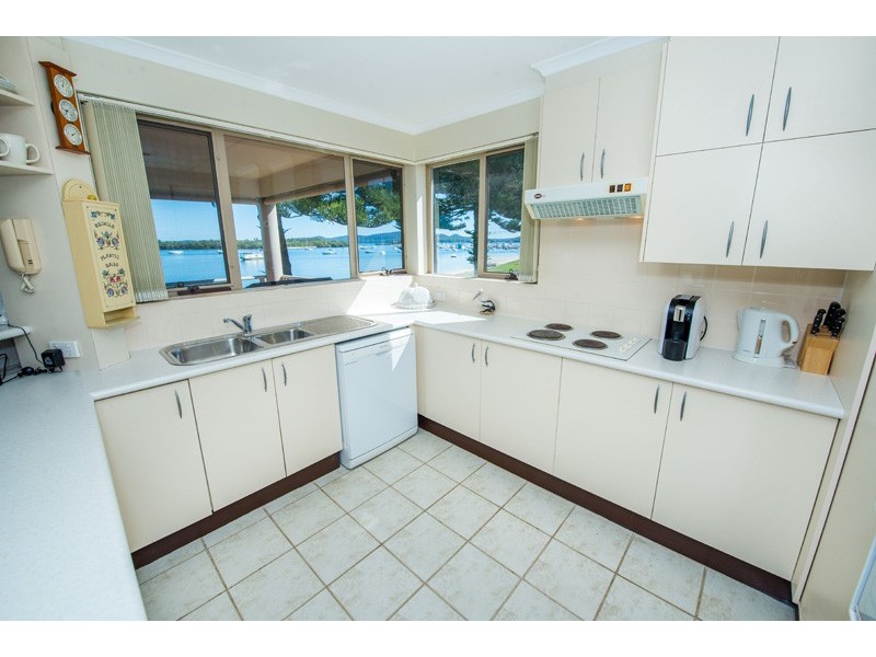 2/40 Sunset Boulevarde, Soldiers Point NSW 2317