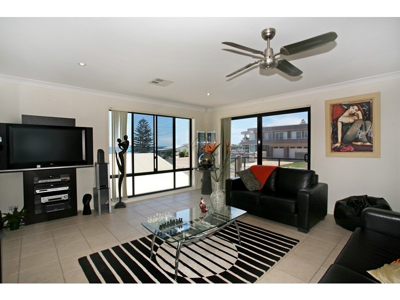 16 Morna Point Road, Anna Bay NSW 2316