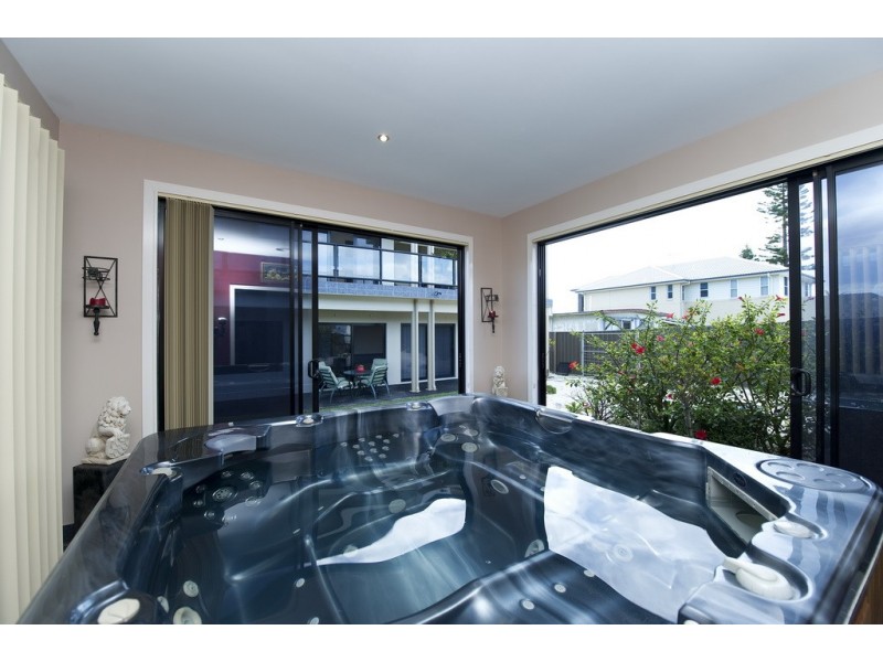 16 Morna Point Road, Anna Bay NSW 2316