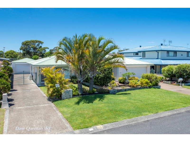 13 Whitesands Road, Fingal Bay NSW 2315