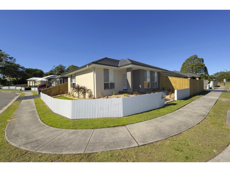 25 Seaspray Avenue, Nelson Bay NSW 2315