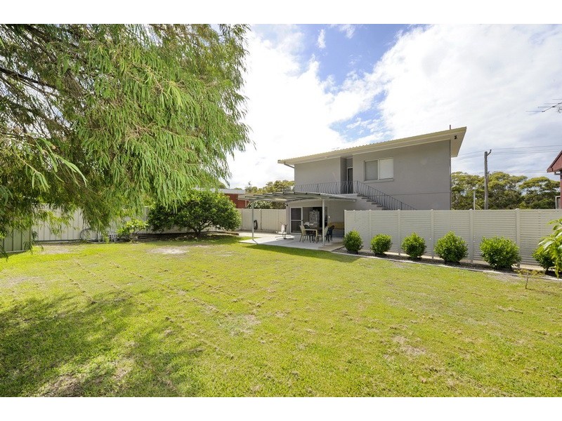 6 Marine Drive, Fingal Bay NSW 2315