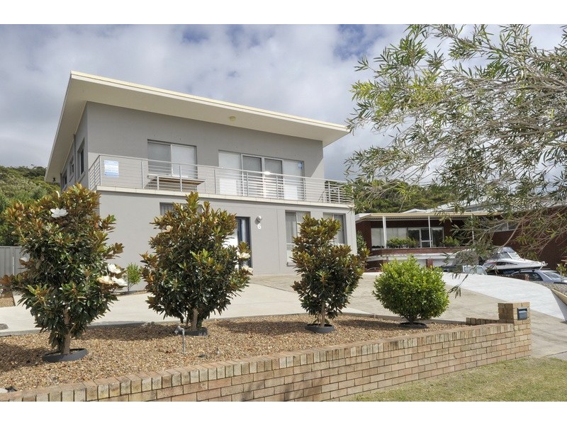 6 Marine Drive, Fingal Bay NSW 2315