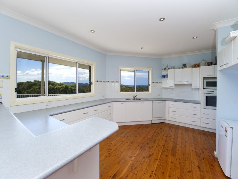 10 Clark Street, Anna Bay NSW 2316