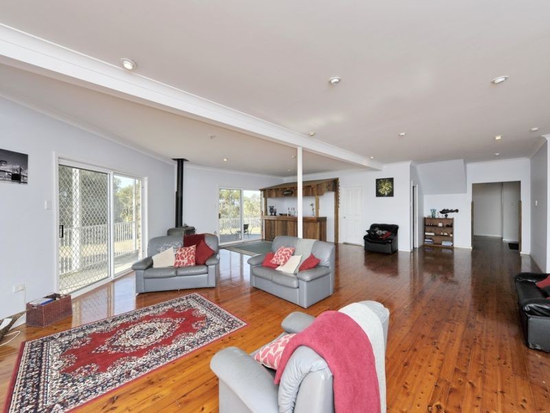 10 Clark Street, Anna Bay NSW 2316