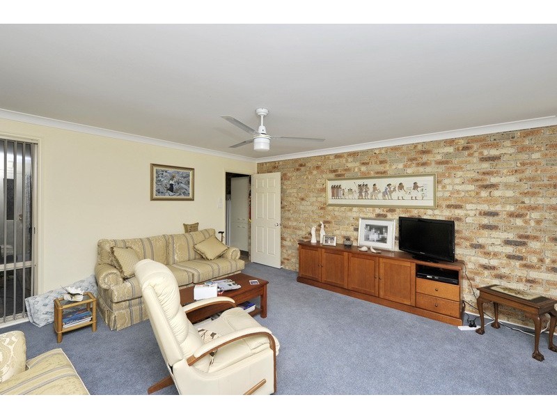 1/12 Pebble Parade, Fingal Bay NSW 2315