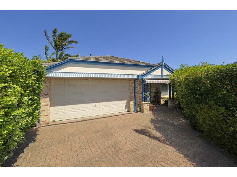 1/12 Pebble Parade, Fingal Bay NSW 2315