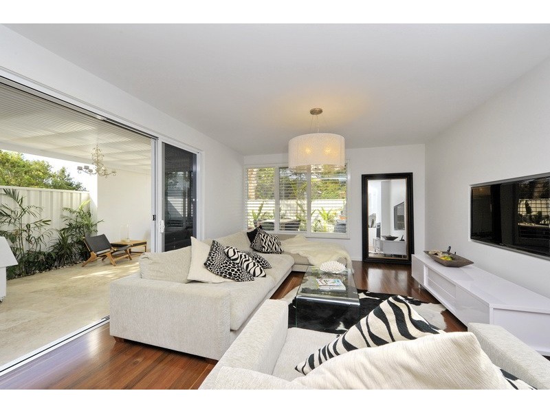 2/208a Soldiers Point Road, Salamander Bay NSW 2317