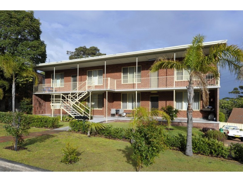 1/2 Victor Parade, Shoal Bay NSW 2315