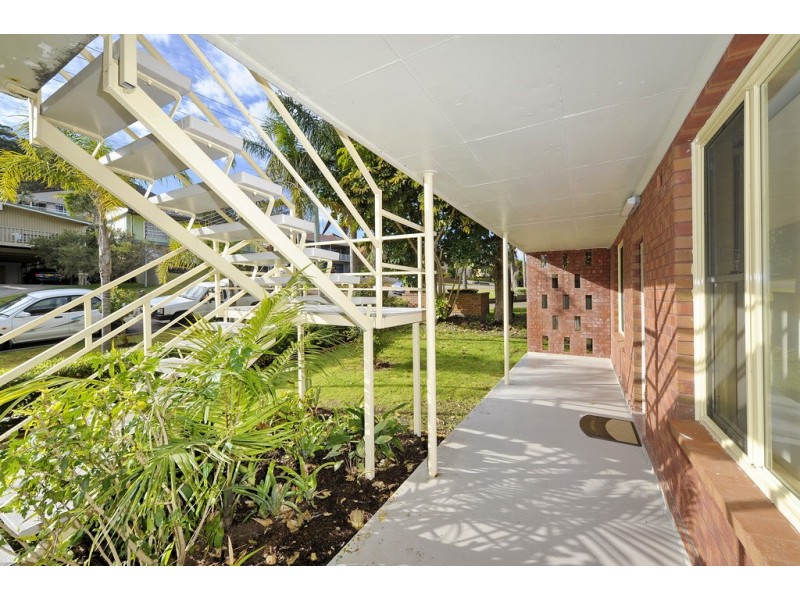 1/2 Victor Parade, Shoal Bay NSW 2315