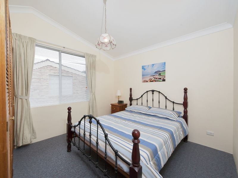 8/4 Messines Street, Shoal Bay NSW 2315