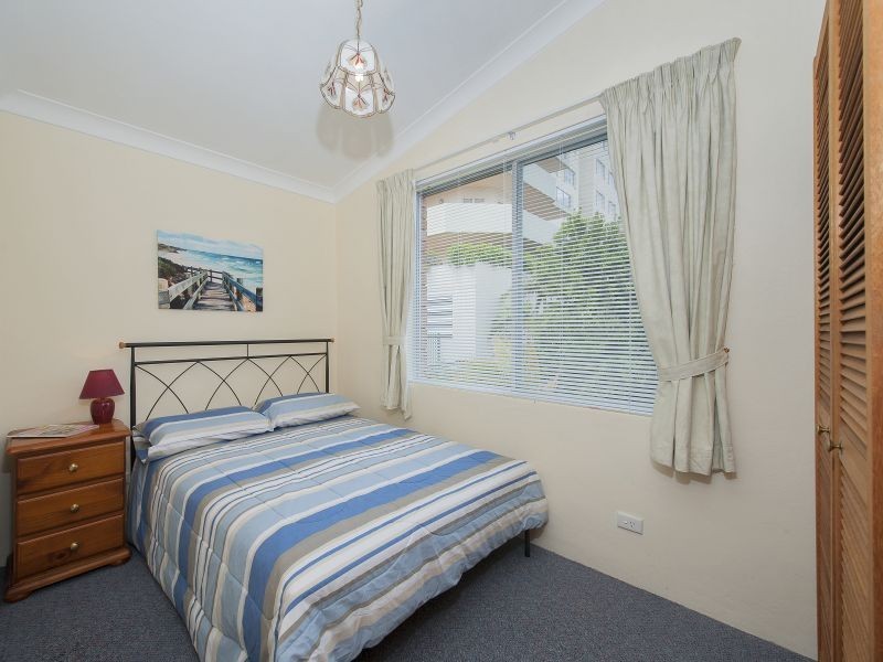 8/4 Messines Street, Shoal Bay NSW 2315