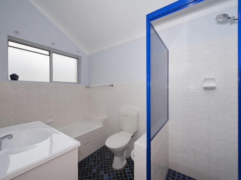 8/4 Messines Street, Shoal Bay NSW 2315