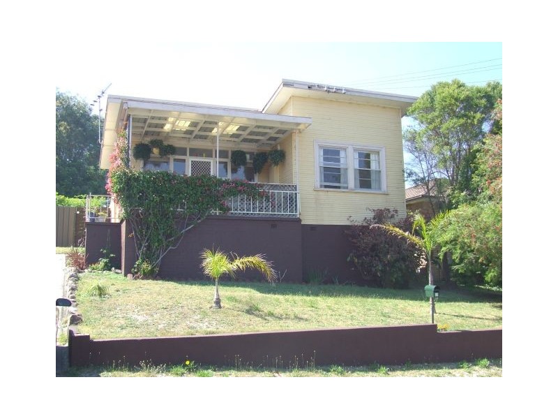 23 Victor Pde, Shoal Bay NSW 2315