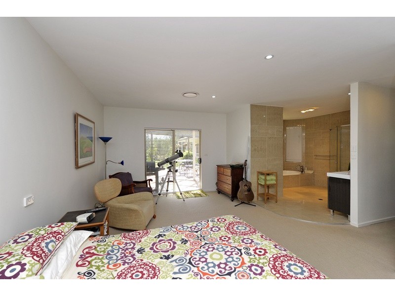 18 Melaleuca Drive, One Mile NSW 2316