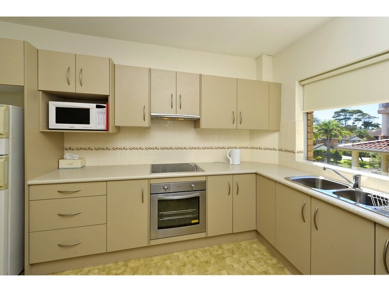 4/4 Weatherly Close, Nelson Bay NSW 2315