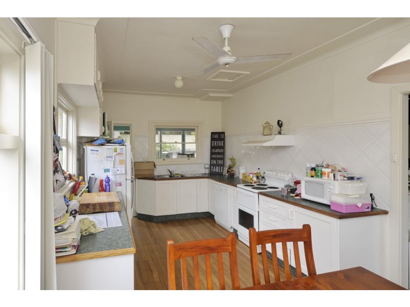 7 Victor Parade, Shoal Bay NSW 2315