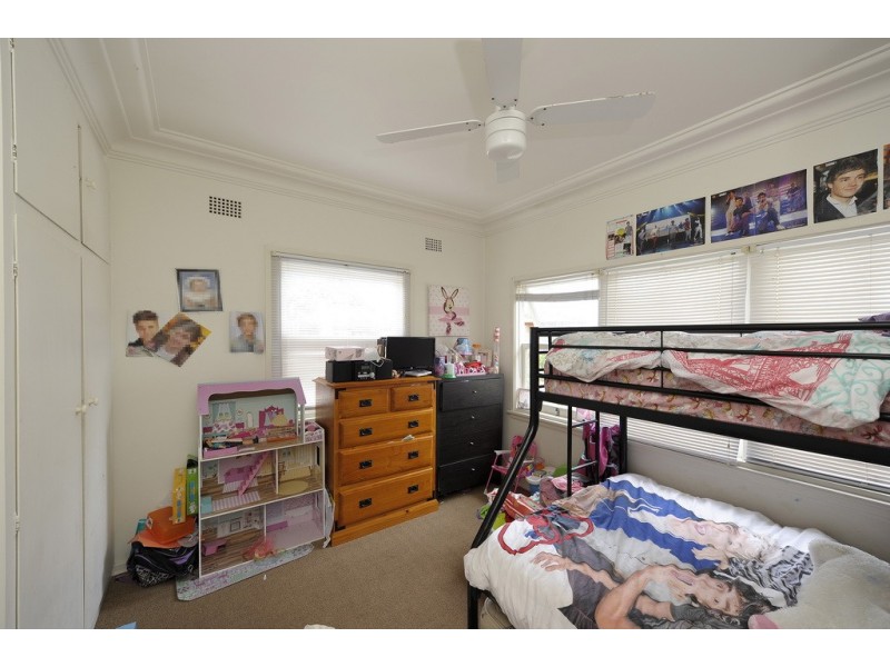 7 Victor Parade, Shoal Bay NSW 2315