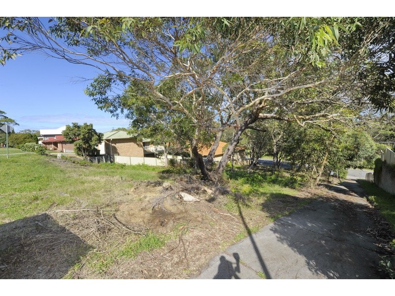11 One Mile Close, Boat Harbour NSW 2316
