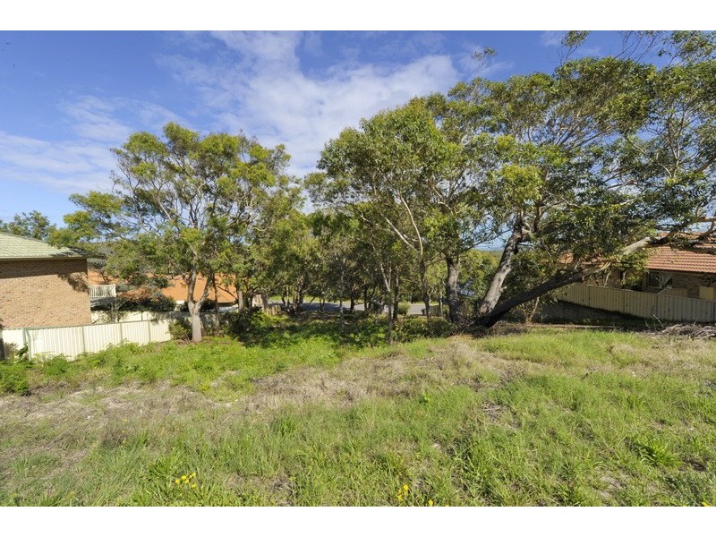 11 One Mile Close, Boat Harbour NSW 2316